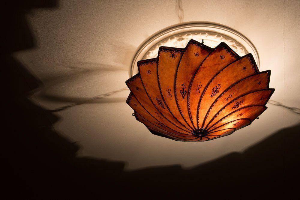 Plafondlampa-brun
